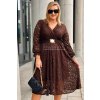 Dámske čipkované midi šaty s opaskom pre moletky Torina hnedé