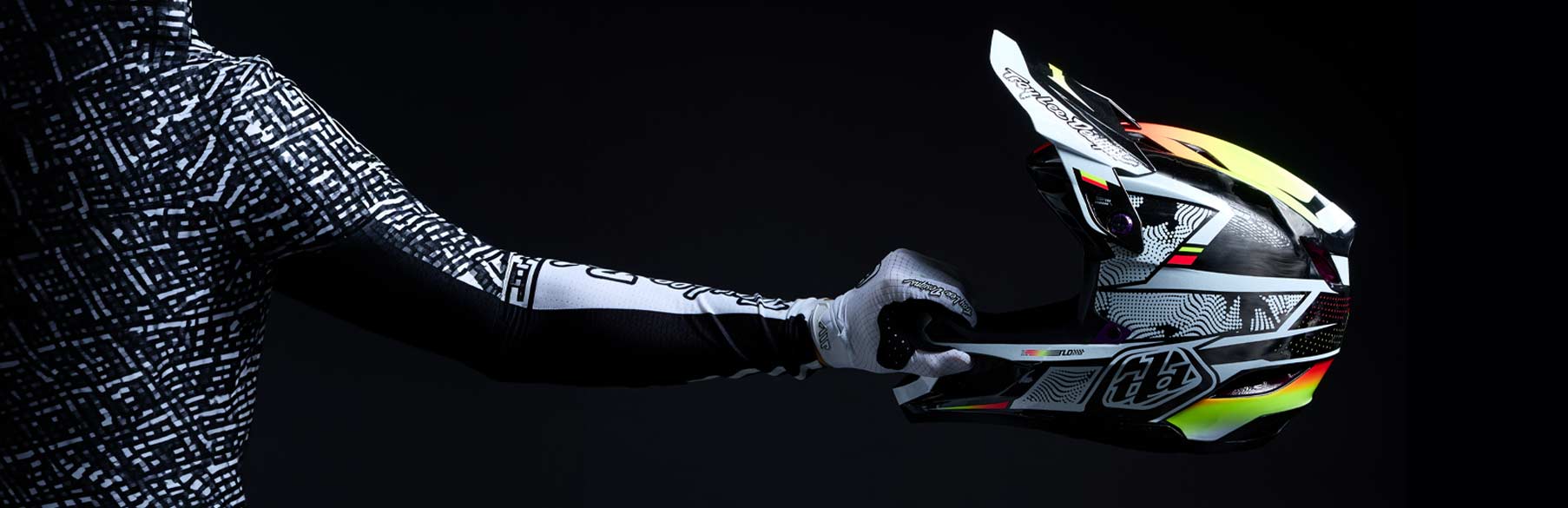 Troy Lee Designs prilby