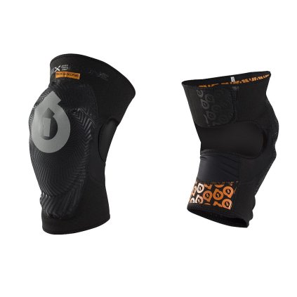 661 COMP AM 2, chrániče kolien