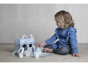 4445 play box zoo 1