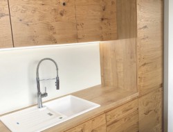 Kuchynská linka DUB Natur