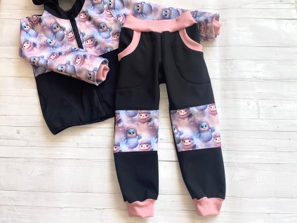 A4404353 E3E3 4875 84B7 19F68A239950