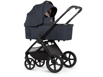 Hunter x Venicci Upline 3 Navy Carrycot 1