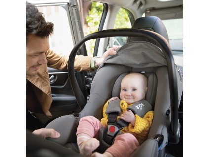 detska autosedacka joie i snug gray flannel