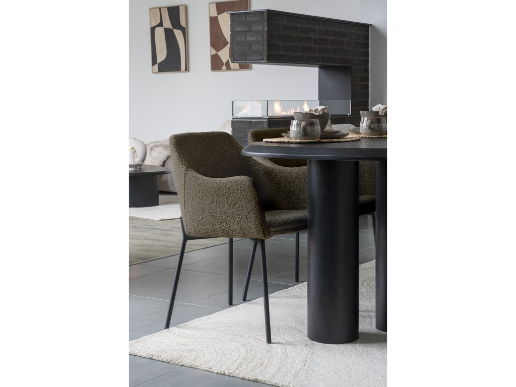 Správny výber stoličiek k jedálenskému stolu - čo všetko si všímať ?