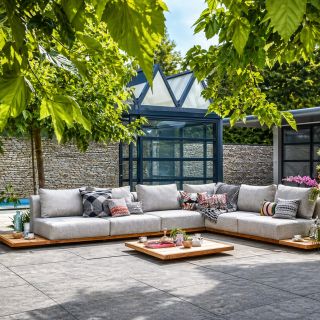 🌿 SUNS ASPEN II = Váš nový obľúbený spot na relax Mäkké vankúše, prémiový Sunproof® materiál a nadčasový teak… kombinácia,...