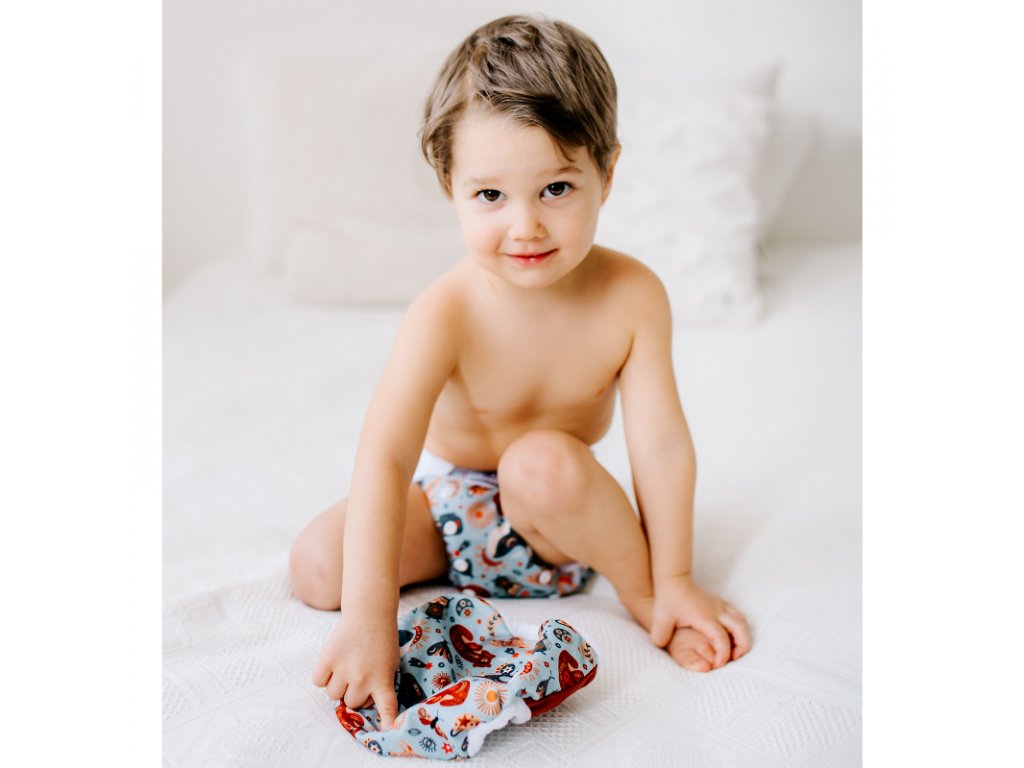https://cdn.myshoptet.com/usr/www.bamboolik.eu/user/shop/big/191-8_nappy-cover-pants-are-available-in-many-designs-are-provide-a-reliable-waterproof-protection-for-all-in-two-nappies-bamboolik.png?6257dc0a