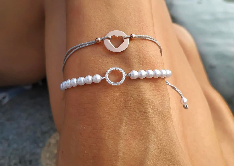 Jaké náramky se hodí na jakou příležitost a jak je nosit?