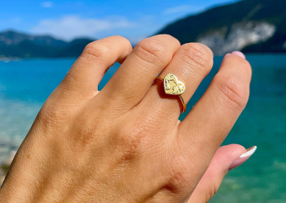 Jaké šperky můžete bez problémů nosit do vody?