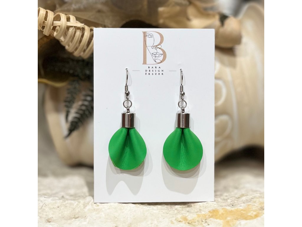 Petal mini bőr fülbevaló kiwi zöld
