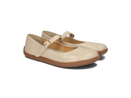 Celine Barefoot Lamb para bokiem