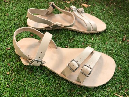 amy beige 2