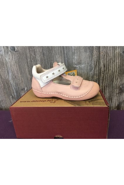 D.D.Step sandále - Baby Pink