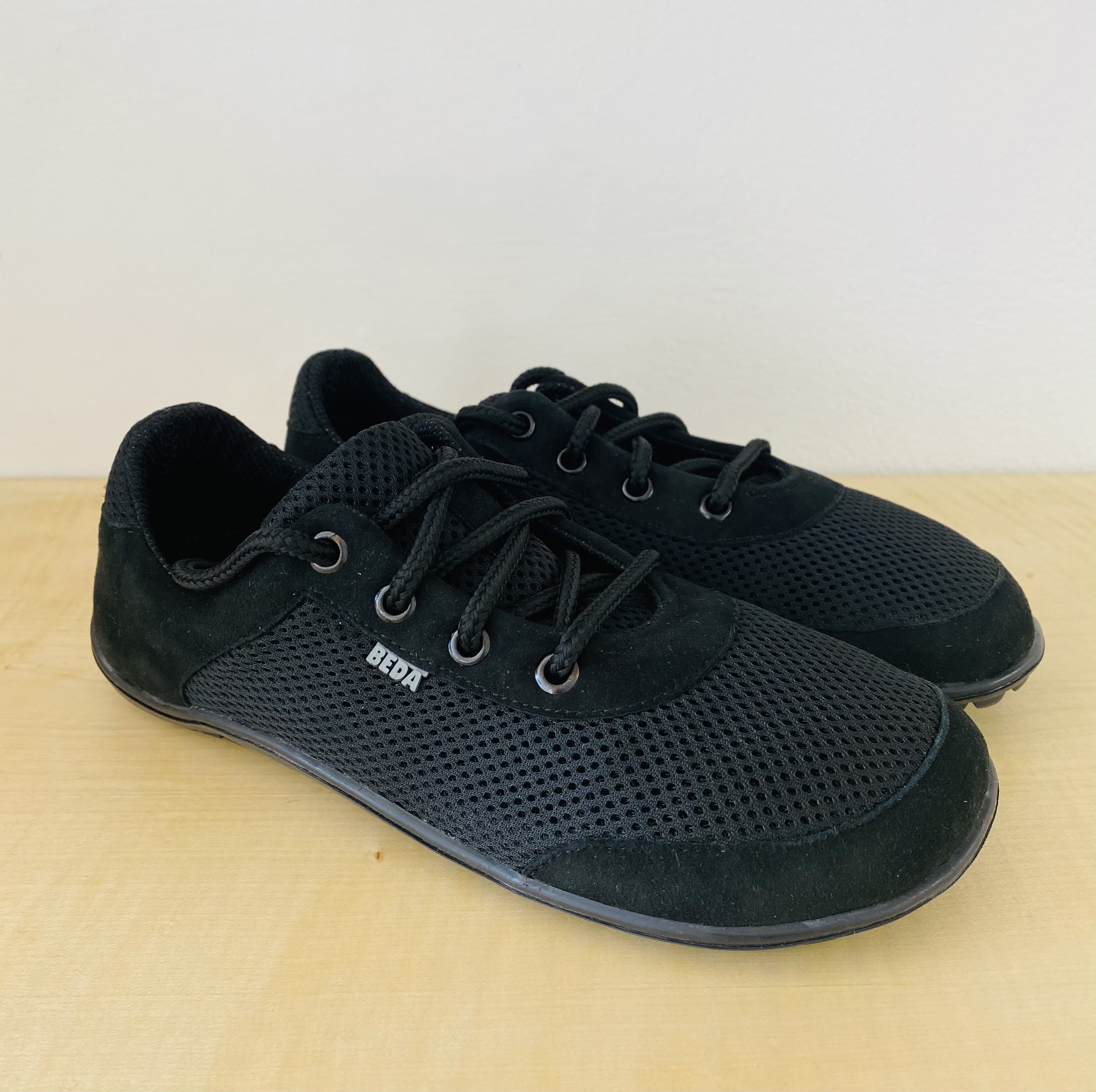 Beda - síťované tenisky Black BF 0002/SK Velikost obuvi: 36