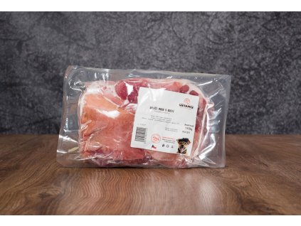 seleci maso s kosti w1200 h1200 5daa17ba95932df0311c74a3a64ce62e