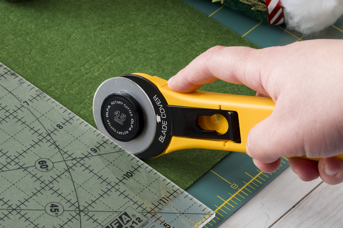 features_RTY-ST_QR_01