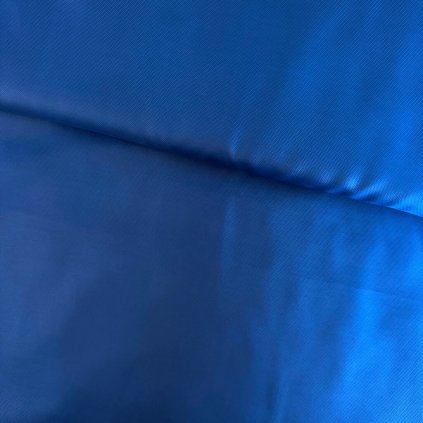 167657 gemustertes futter 036