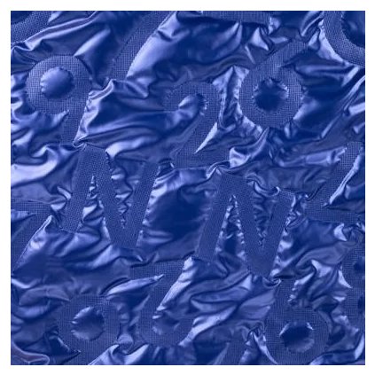 168199 gesteppter windjackenstoff alphabet konigsblau