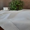 108918 23 obrus jowita 85 x 85 cm biely