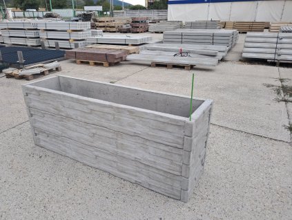 4413 2 vyvyseny zahon betonovy 200x50 cm vyska 75 cm vzor stiepany kamen prirodna seda