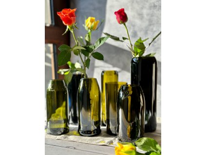 Vázy z lahve od vína