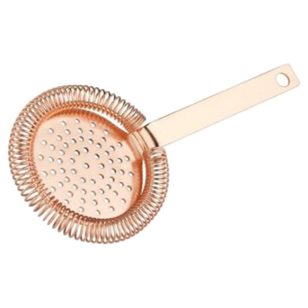 <span>Strainer bez úchytů s dlouhou rukojetí je klasické barové sítko, které se hodí pro scezení každého typu vychlazeného koktejlu.</span><br />Můžete ho pohodlně vložit do šejkru, či míchací sklenice.<br /><br />Barva: měď<br />Materiál: nerezová ocel<br />Velikost: 20 * 9,5 cm<br /><br />
