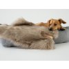 Kožešinová deka pro psa a kočku Labbvenn Föra hnědá - skandinávský styl