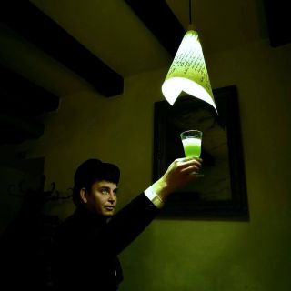 Že máš volný středeční večer? Táák už ne! Přijď si to udělat pěkné s pijanem Václavem při absintovém opojení, tentokrát na...