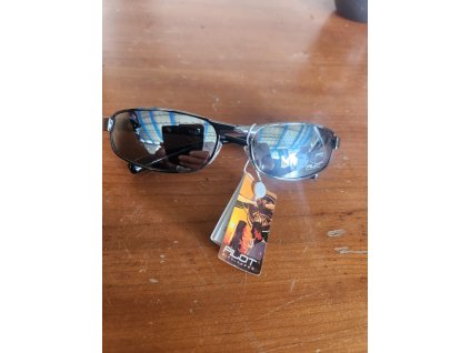 🕶️ Pilot Aviator UV400 – kovové pilotní sluneční brýle