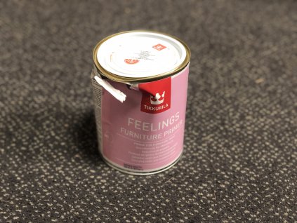 POMAČKANÁ PLECHOVKA - Feelings Furniture Primer Mat - bílá 0,9L (Základní, vodou ředitelná barva na dřevo)