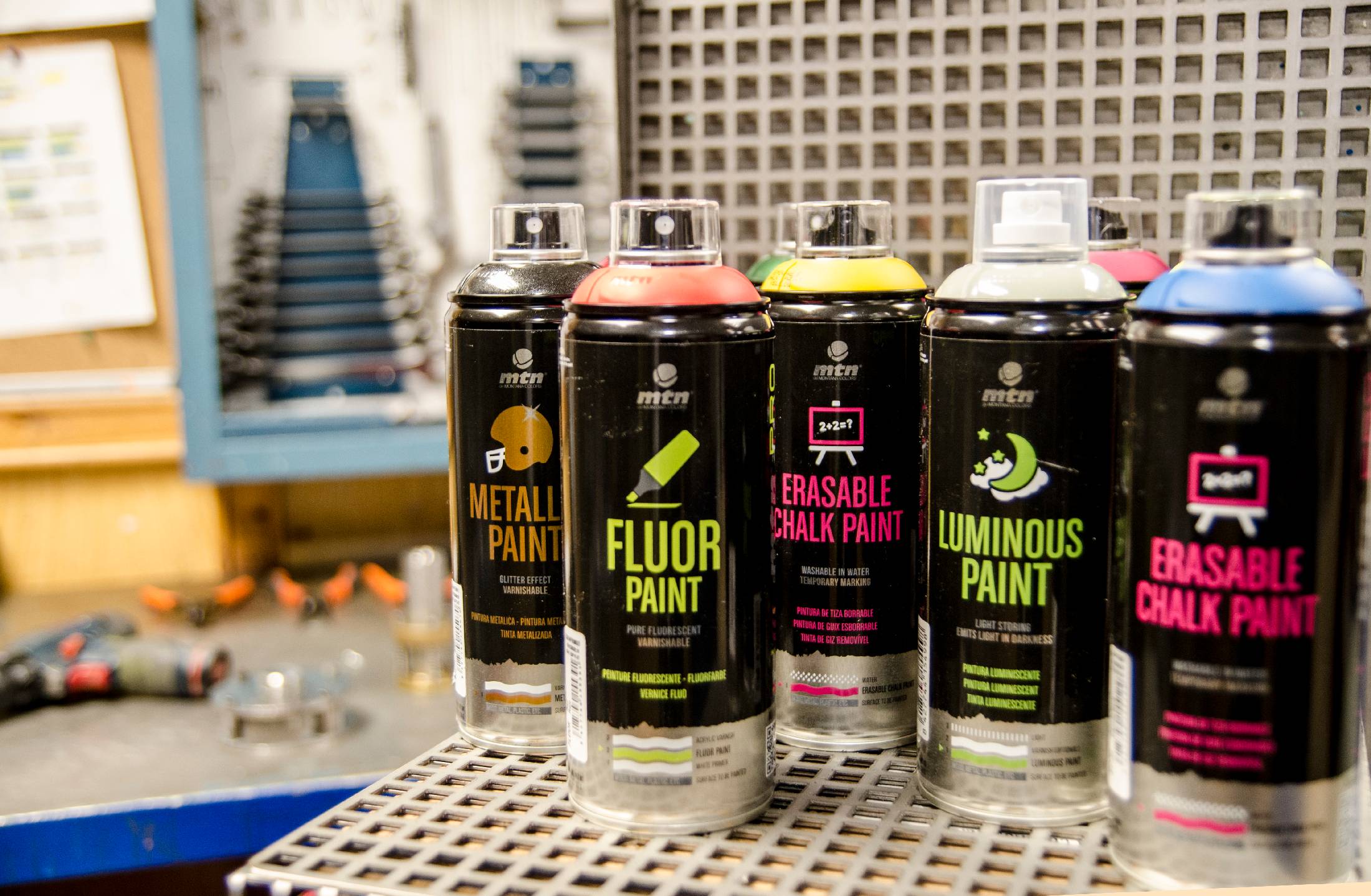 MTN PRO - fluo, fosforové a reflexní barvy