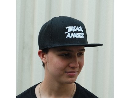 SNAPBACK BLACK WHITE