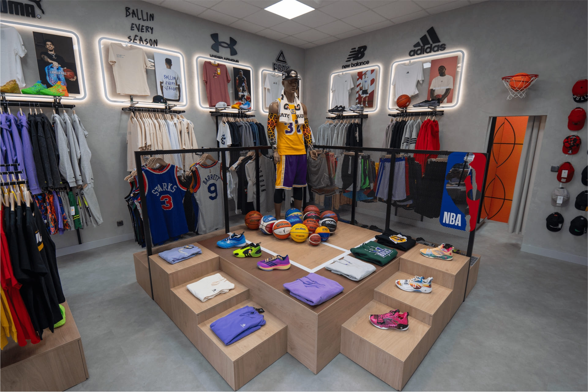 Basketbalové oblečení všech druhů