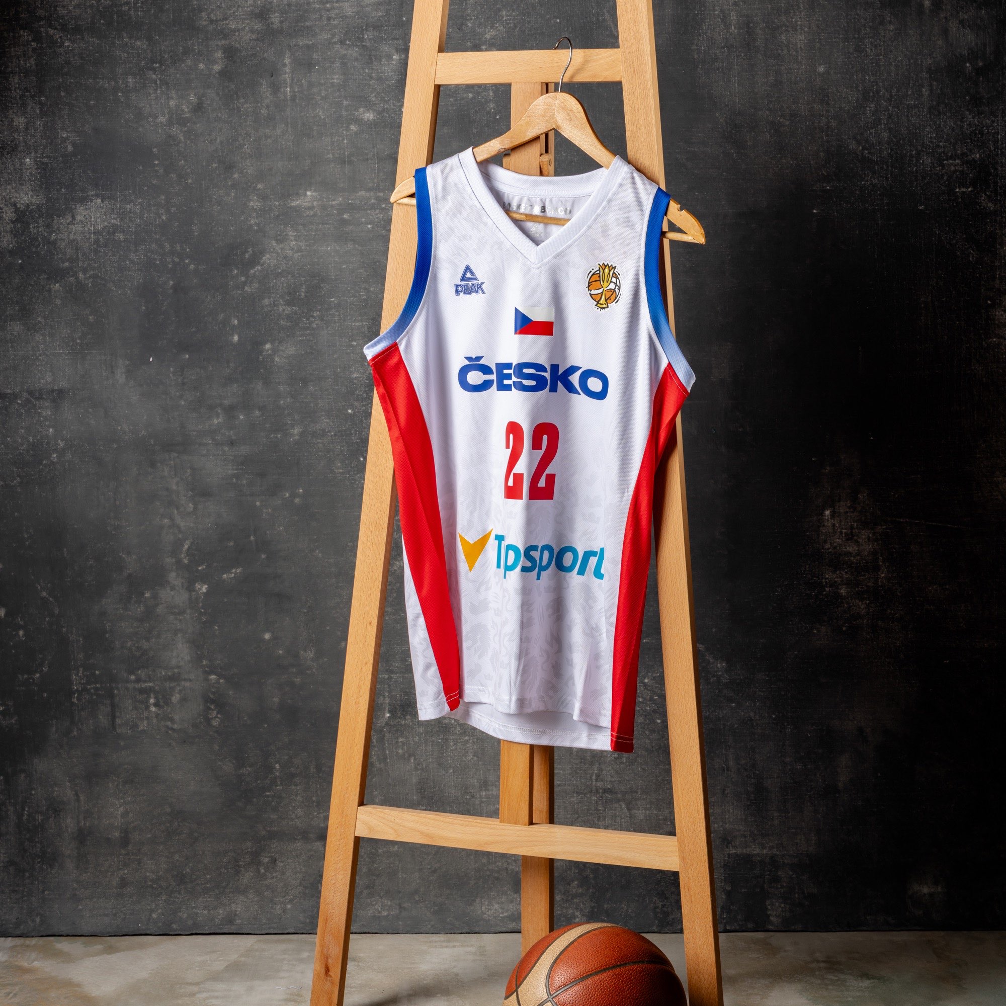 Peak-CZ BASKETBALL Autentický reprezentační basketbalový dres CZ BASKETBALL – dámský, domácí bílý Velikost oblečení: L