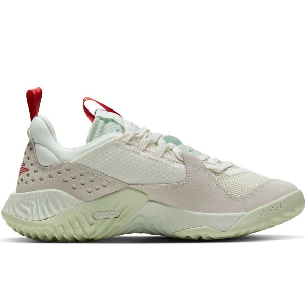WMNS Air Jordan Delta Velikost obuvi: 42