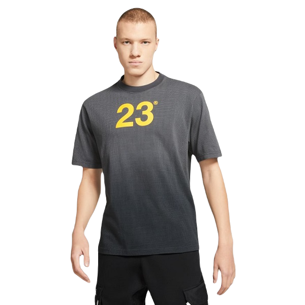 Air Jordan 23 Engineered Tee Velikost oblečení: S