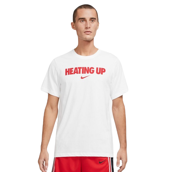 Nike "Heating Up" Tee Velikost oblečení: L