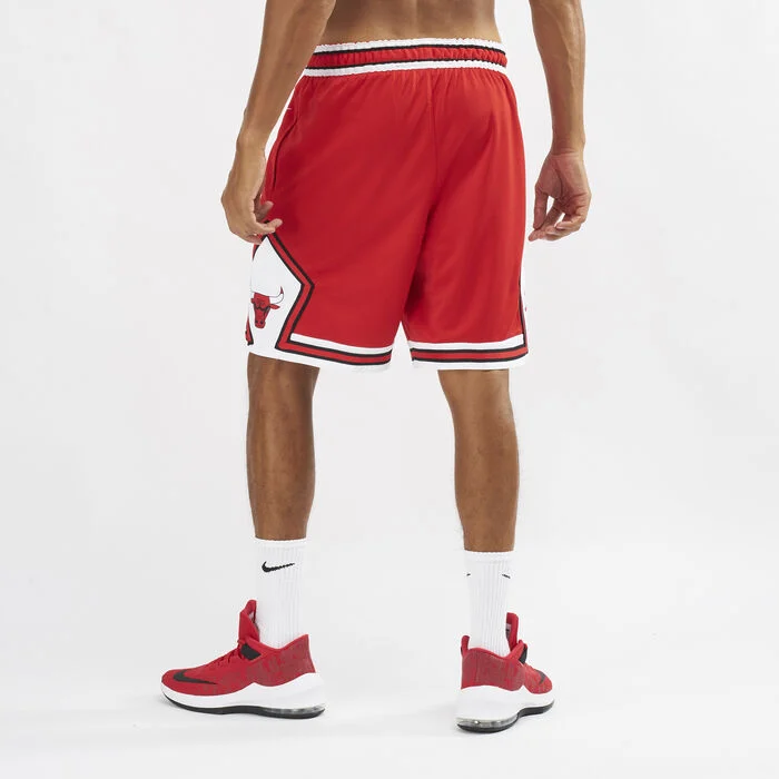 Nike bulls swingman shorts Velikost oblečení: XL