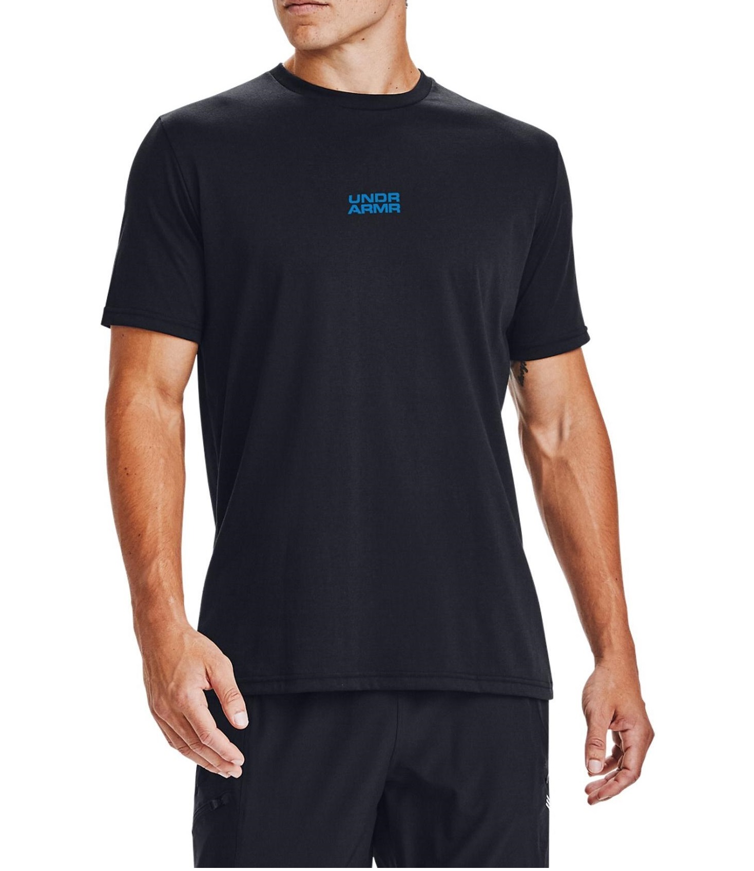 Under armour basketball graphic tee Velikost oblečení: 2XL