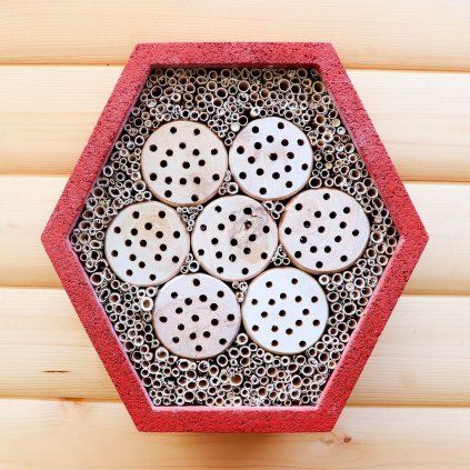 Insect hotel BNB Box Maxi Red