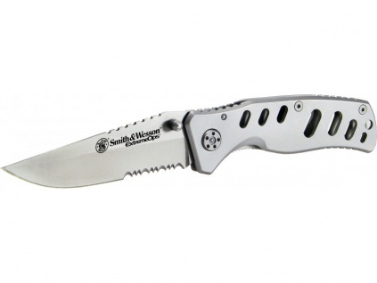 Smith and Wesson Extreme Ops
