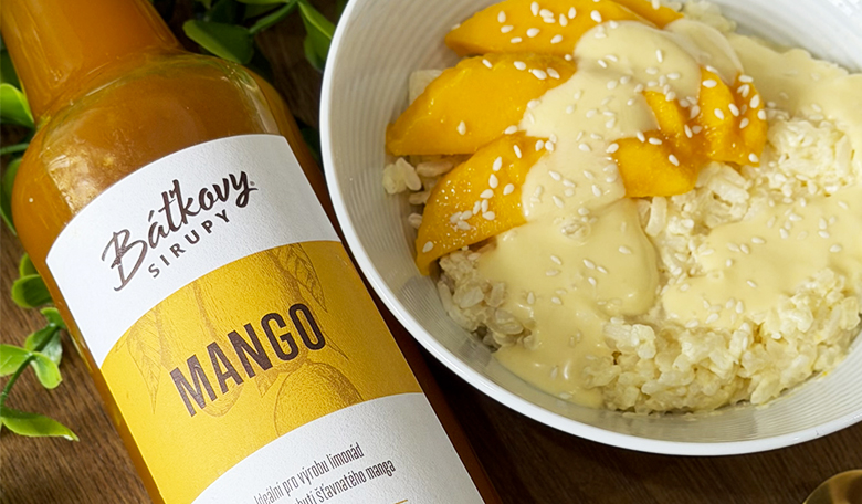 Mango Sticky Rice s mangovým sirupem