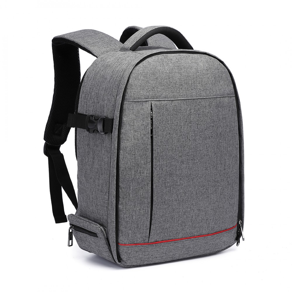 E-shop Špeciálny vodeodolný a protiotrasový batoh na fotoaparát KONO