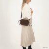Dámska crossbody kabelka Charm London West End - mocha - 15x20 cm