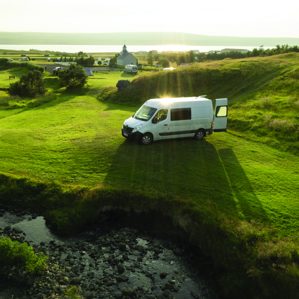 Typy baterií pro obytné vozy nebo přestavby a nové technologie pro jejich zapojení.