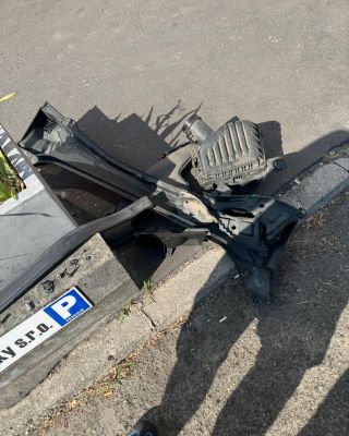 Výmena autobaterie môže vyzerať aj takto