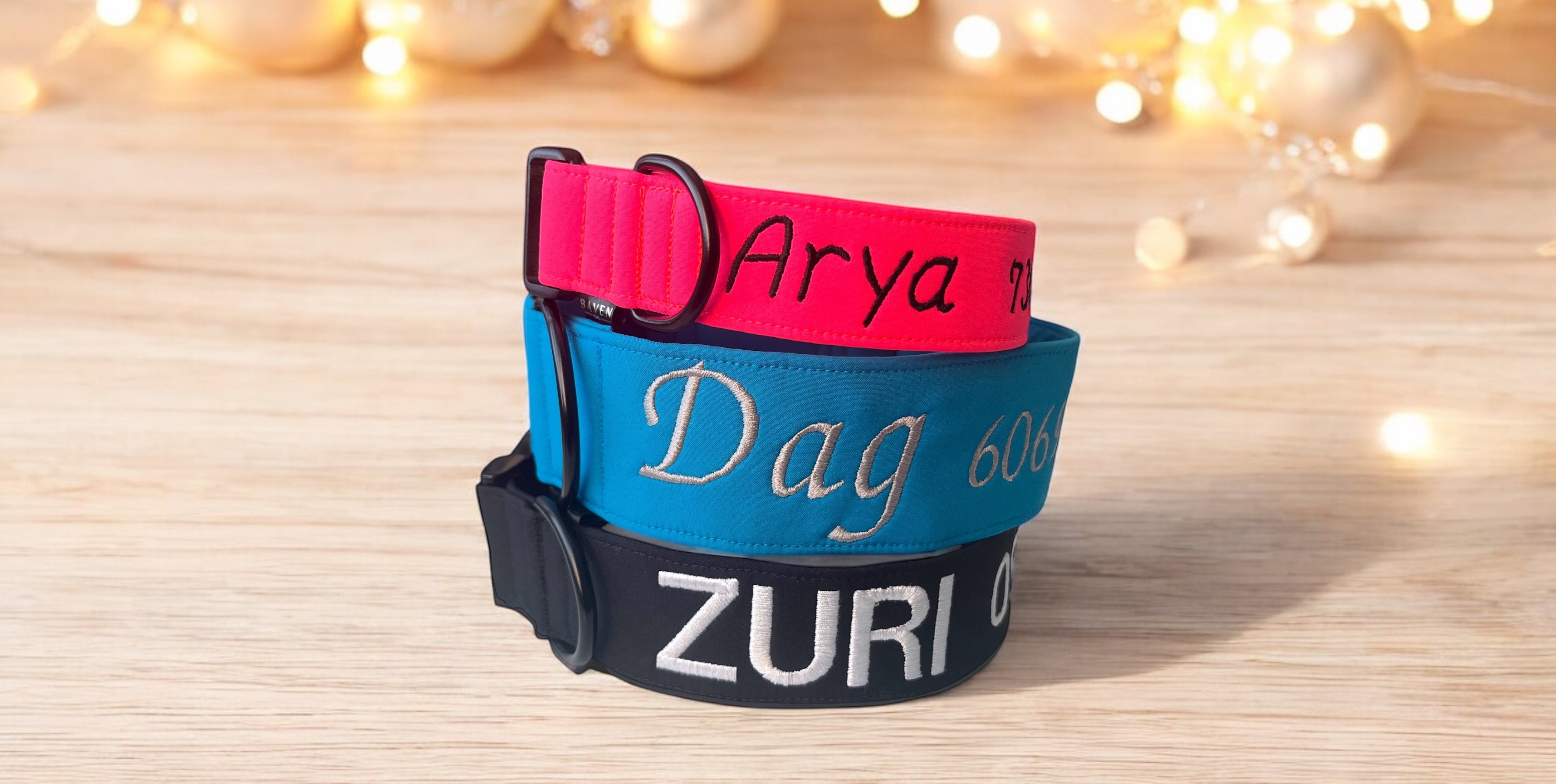 Výšivky na obojky a vodítka