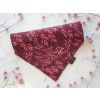 Vínový šátek pro psa s jemným vzorem Burgundy Blush.