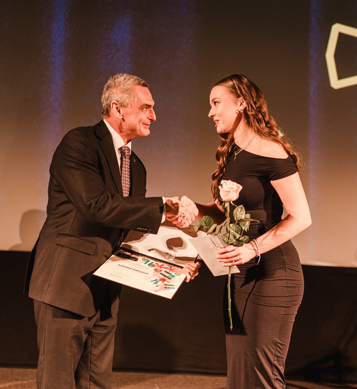 Cena rektora za činnost pro občanskou společnost nebo za šíření dobrého jména UHK 2025