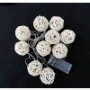 LED světelný řetěz s 10 bílými proutěnými koulemi 2 m